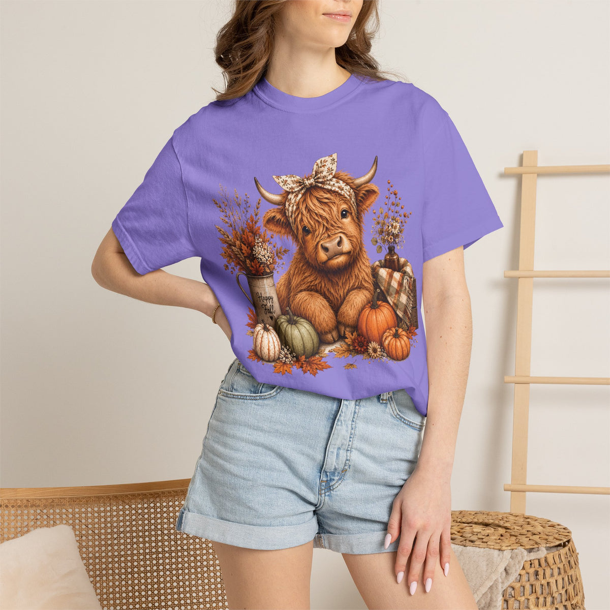 Autumn Highland Cow Cozy Fall T-Shirt (Comfort Colors)