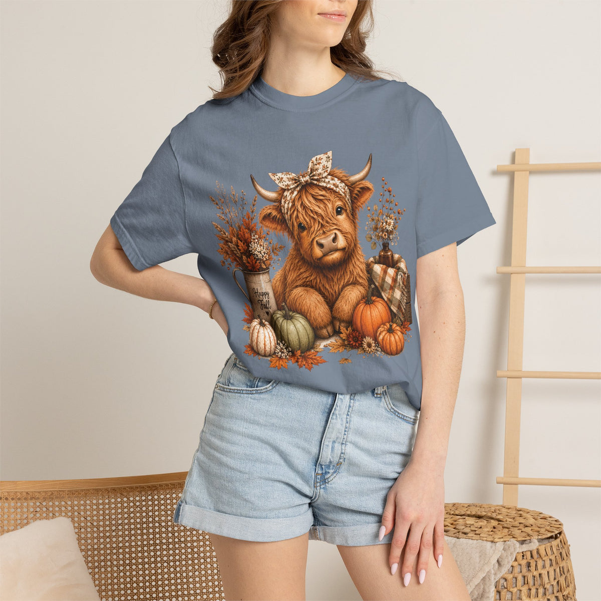 Autumn Highland Cow Cozy Fall T-Shirt (Comfort Colors)