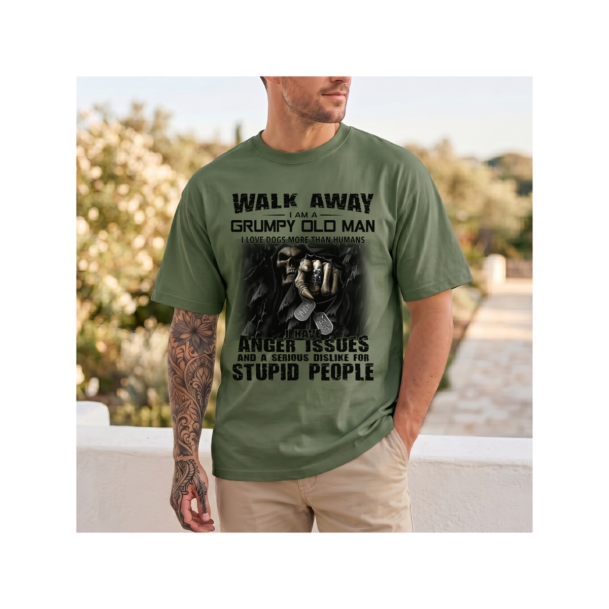 Walk Away, I’m a Grumpy Old Man Funny Sarcastic - Boxy T-Shirt