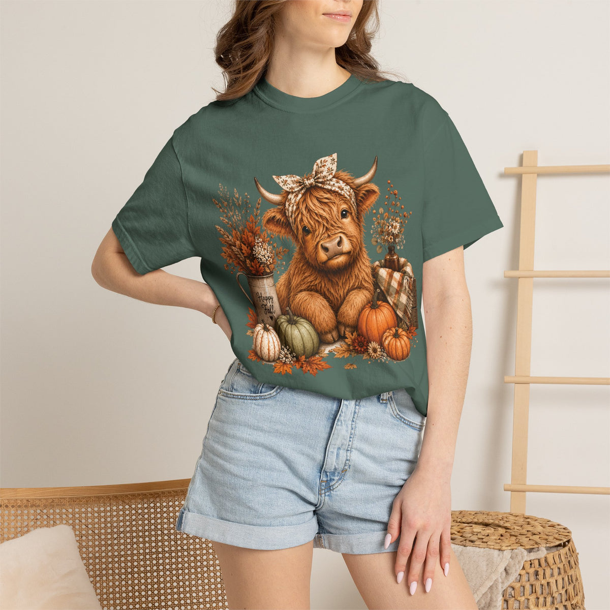 Autumn Highland Cow Cozy Fall T-Shirt (Comfort Colors)